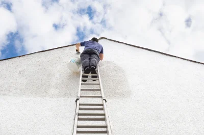 Peinture extérieure à Villenavotte — façades et ravalement